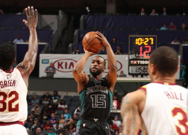 持了高水平 持了高水平