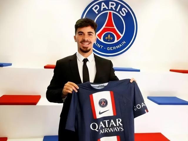 赛季在阵容 赛季在阵容